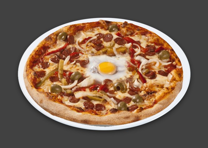 Tomate, double fromage, merguez, oignons, oeuf, olives, poivrons.